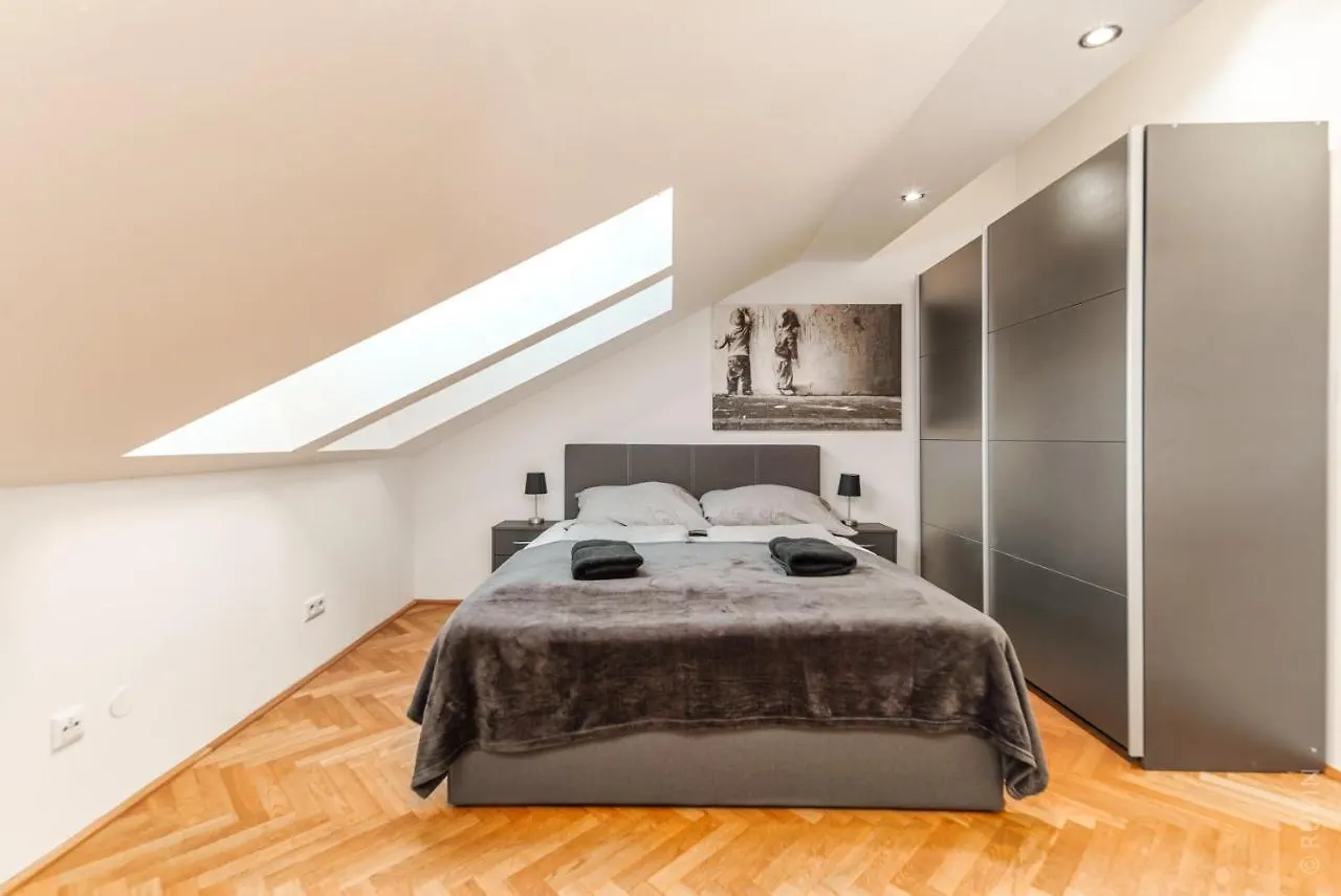 3 Bedroom Penthouse Ideal For Large Groups, 112 Vídeň Rakousko